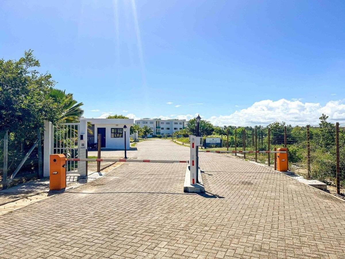 Complexo Iberostar - Praia Do Forte Bahia - Imoveis De Luxo, De 2 E 3 Quartos No Melhor Local Da Praia Do Forte 마타드상주앙 외부 사진