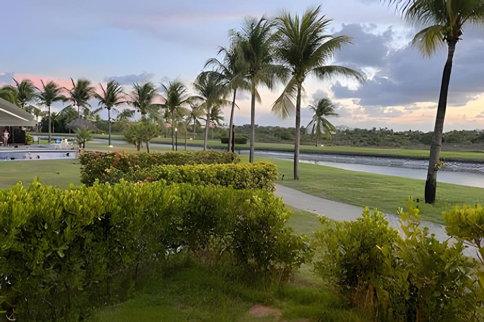Complexo Iberostar - Praia Do Forte Bahia - Imoveis De Luxo, De 2 E 3 Quartos No Melhor Local Da Praia Do Forte 마타드상주앙 외부 사진