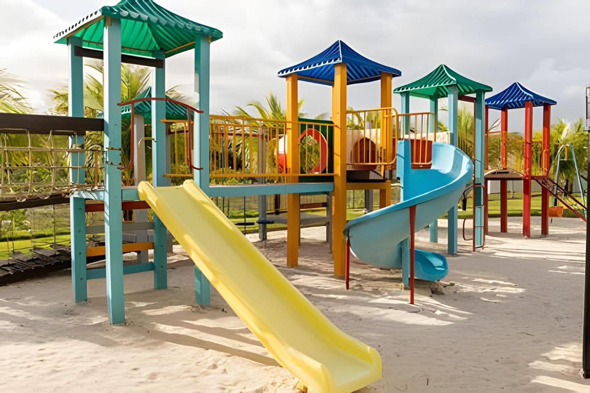 Complexo Iberostar - Praia Do Forte Bahia - Imoveis De Luxo, De 2 E 3 Quartos No Melhor Local Da Praia Do Forte 마타드상주앙 외부 사진